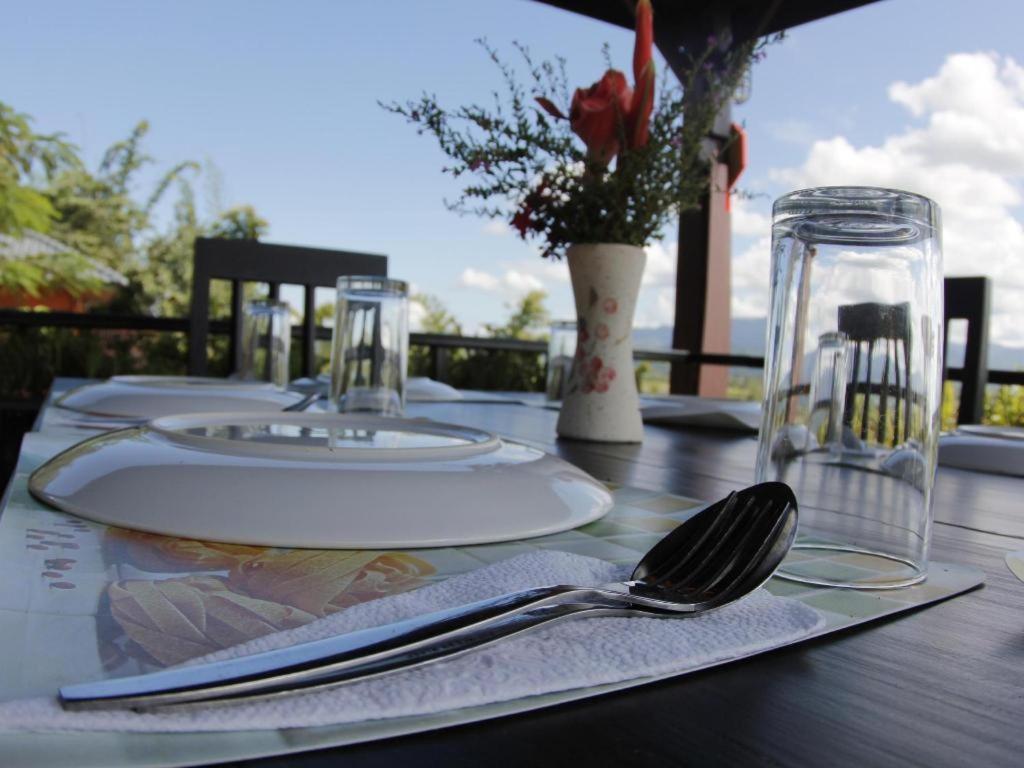 Thaton Hill Resort Mae Ai Экстерьер фото